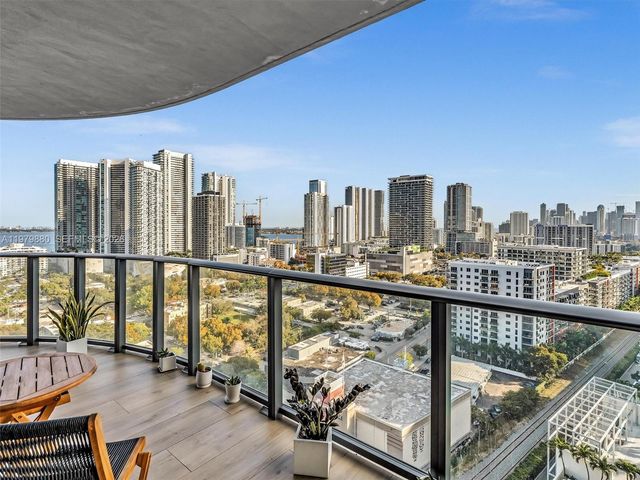 121 NE 34th St 2104, Miami, FL 33137