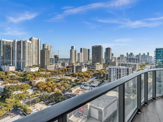 121 NE 34th St 2104, Miami, FL 33137