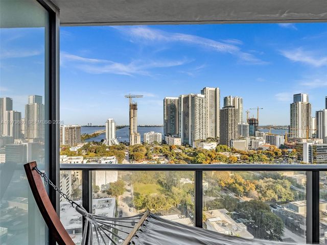 121 NE 34th St 2104, Miami, FL 33137