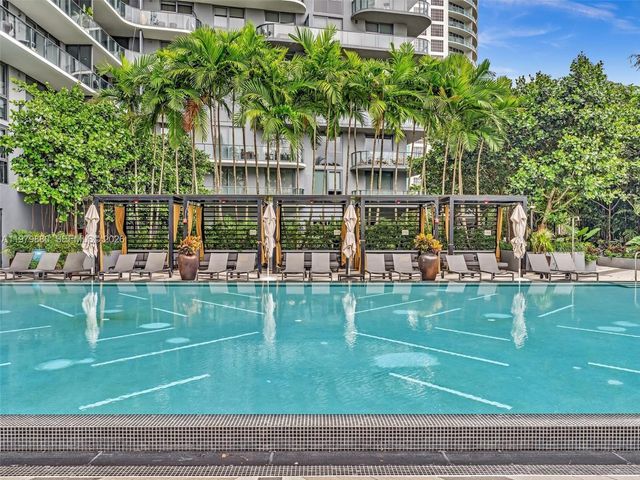 121 NE 34th St 2104, Miami, FL 33137