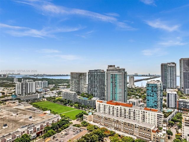 121 NE 34th St 2104, Miami, FL 33137