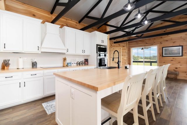 61 Cumberland Cove, Nancy, KY 42544