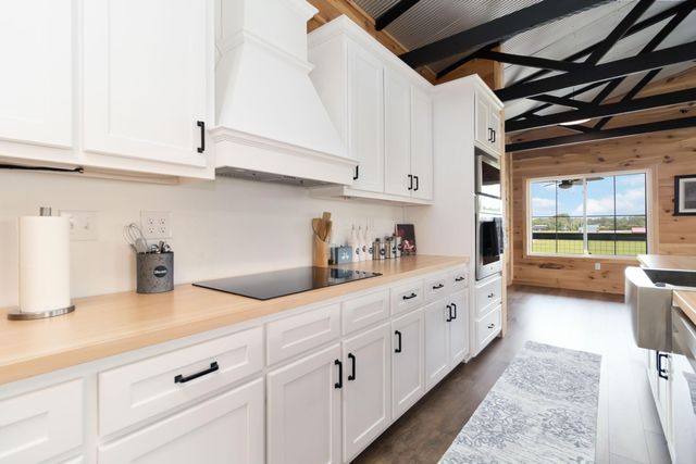 61 Cumberland Cove, Nancy, KY 42544