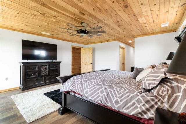 61 Cumberland Cove, Nancy, KY 42544