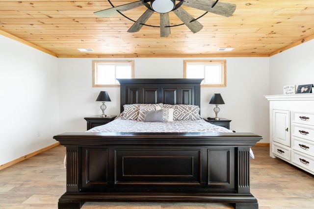 61 Cumberland Cove, Nancy, KY 42544