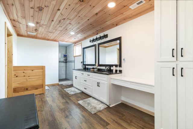 61 Cumberland Cove, Nancy, KY 42544