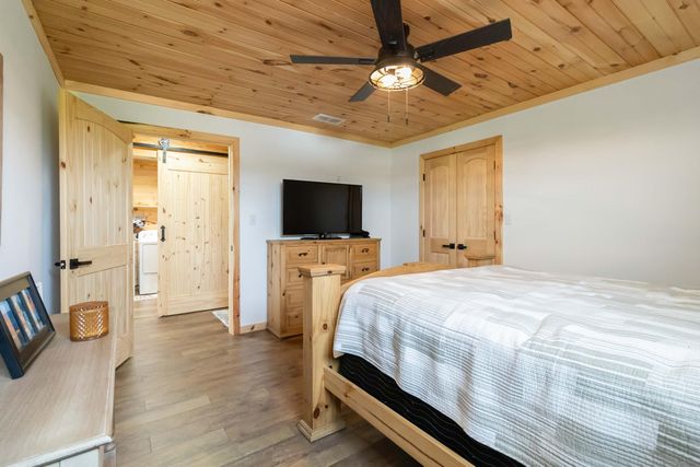 61 Cumberland Cove, Nancy, KY 42544