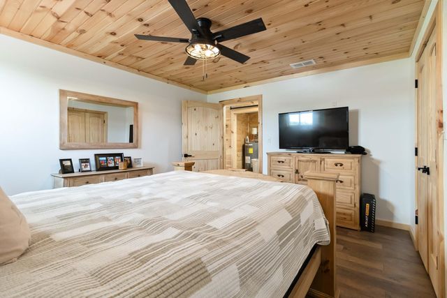 61 Cumberland Cove, Nancy, KY 42544