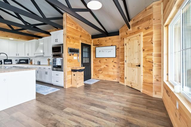 61 Cumberland Cove, Nancy, KY 42544