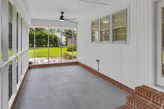 1113 S 2nd Street, Smithfield, NC 27577