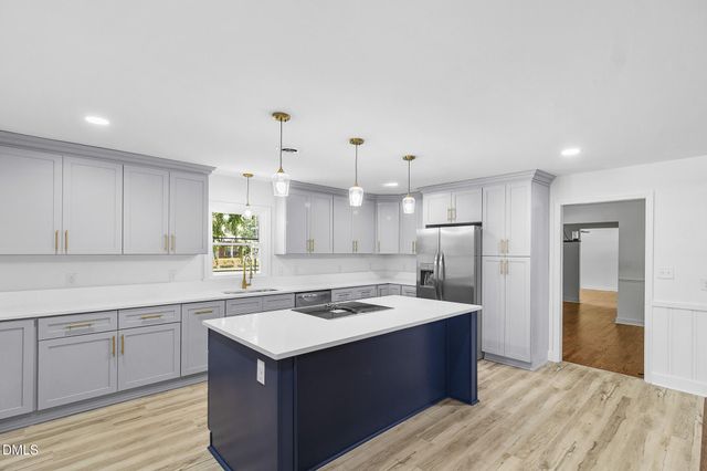1113 S 2nd Street, Smithfield, NC 27577