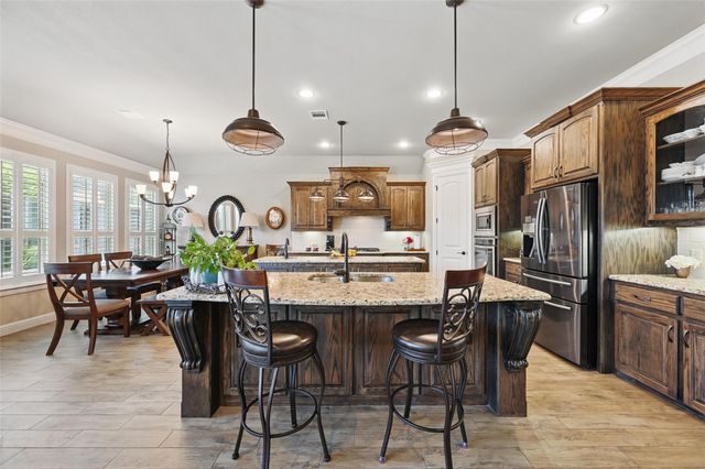 6902 Clayton Nicholas Court, Arlington, TX 76001