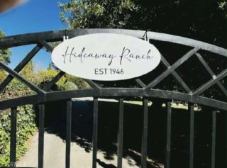 17107 Raymer Street, Sherwood Forest, CA 91325