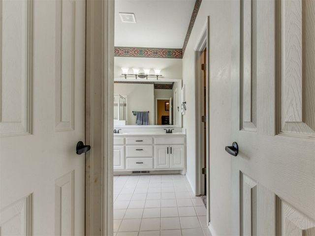 7300 NW 109th Street, Oklahoma City, OK 73162