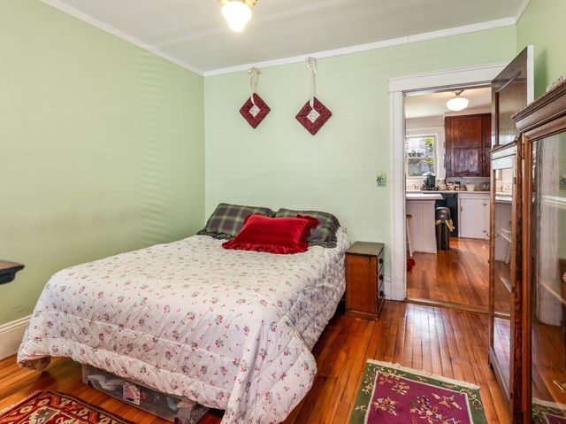 1066 Pleasant Street, Worcester, MA 01602