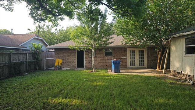4502 Charriton Drive, Houston, TX 77039