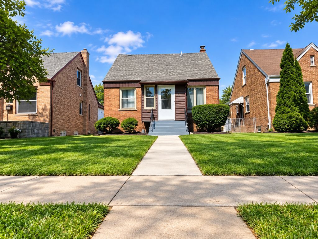 11346 S AVENUE G Street, Chicago, IL 60617 — exterior