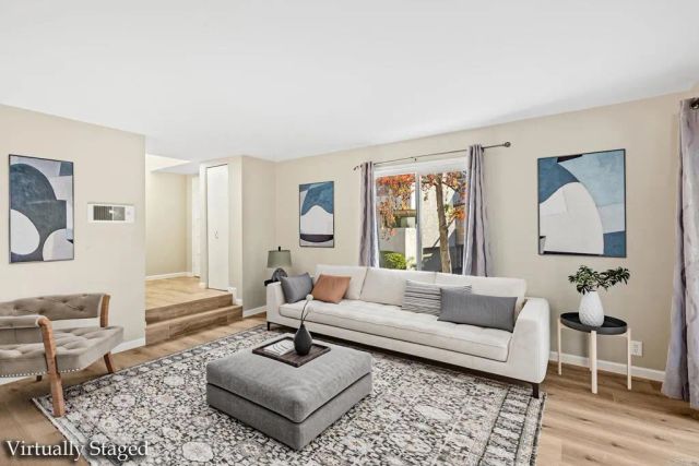 8448 Via Sonoma 100, La Jolla, CA 92037