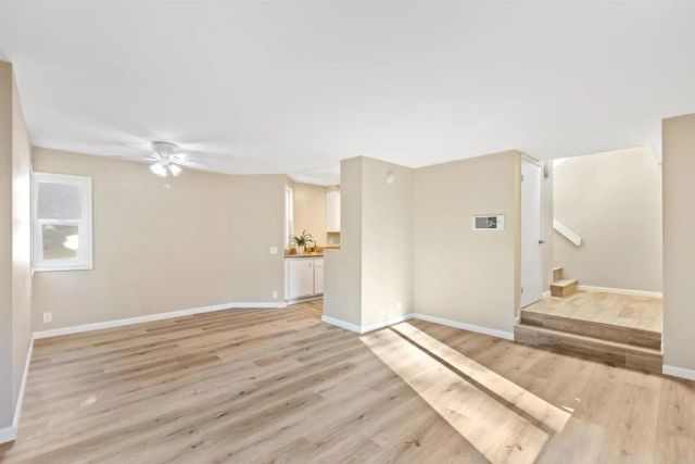 8448 Via Sonoma 100, La Jolla, CA 92037