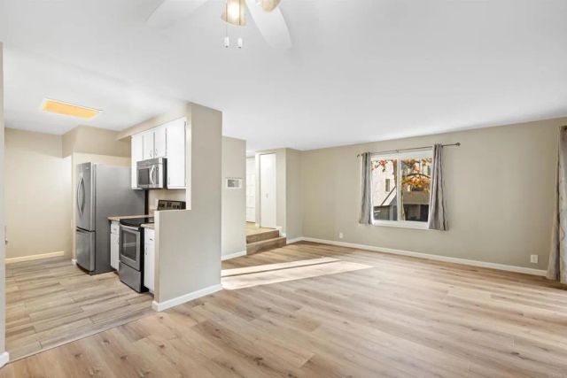 8448 Via Sonoma 100, La Jolla, CA 92037