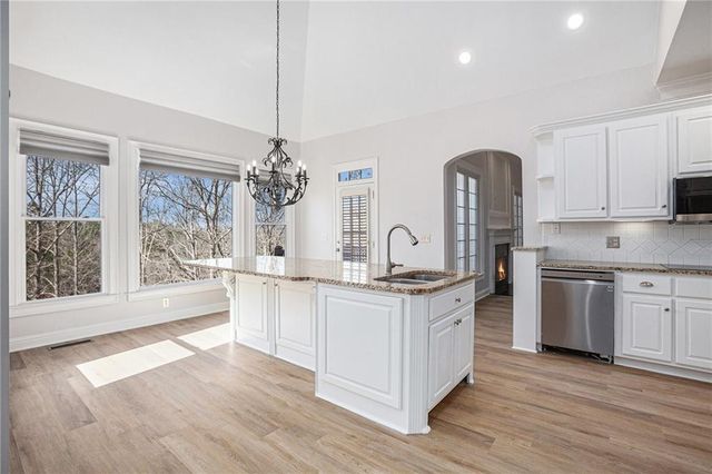 7985 Thunder River Way, Cumming, GA 30028