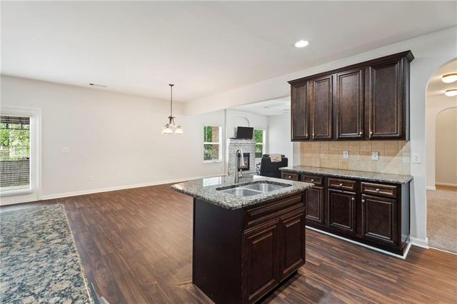 466 Astoria Way, Mcdonough, GA 30253