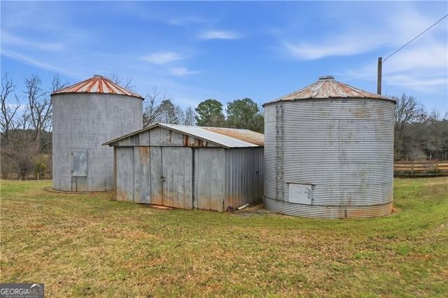 880 Johnstonville Road, Barnesville, GA 30204