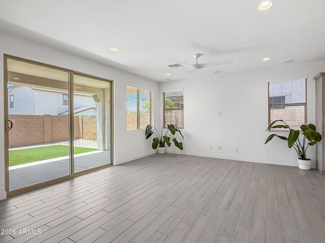 14843 W SAND HILLS Road, Surprise, AZ 85387