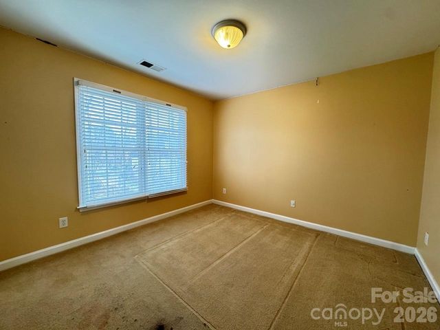 2421 Arden Gate Lane, Charlotte, NC 28262