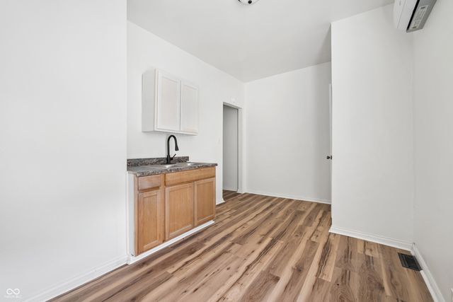 50 N Hamilton Avenue, Indianapolis, IN 46201