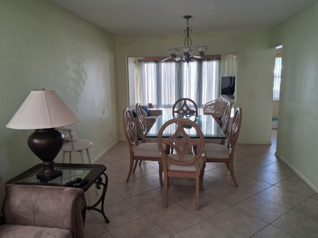 32 Colonial Club Drive 201, Boynton Beach, FL 33435