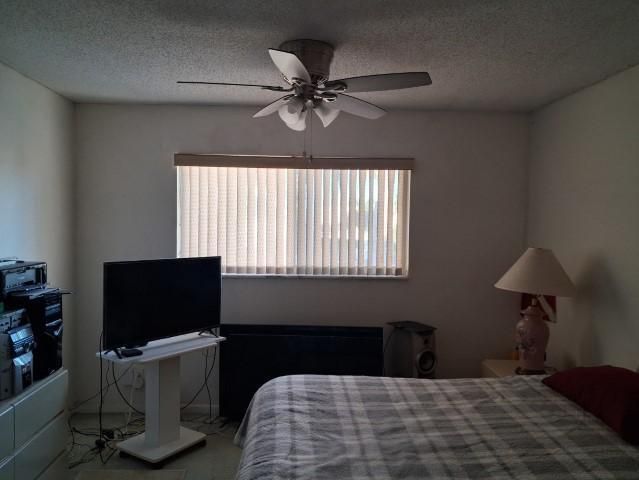 32 Colonial Club Drive 201, Boynton Beach, FL 33435