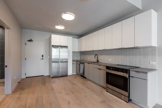 1706 Sherman Avenue 208, Evanston, IL 60201