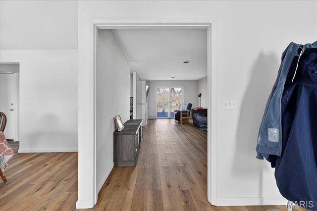 107 Little Hill Court, Ballwin, MO 63011