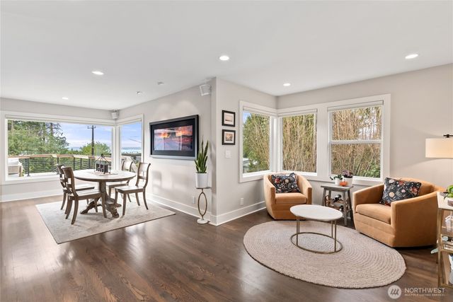 9604 44th Avenue SW, Seattle, WA 98136