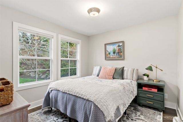 9604 44th Avenue SW, Seattle, WA 98136