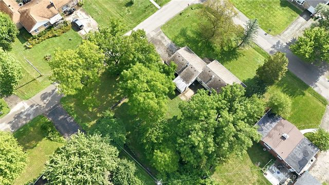 1969 Shady Lane, Beavercreek, OH 45432