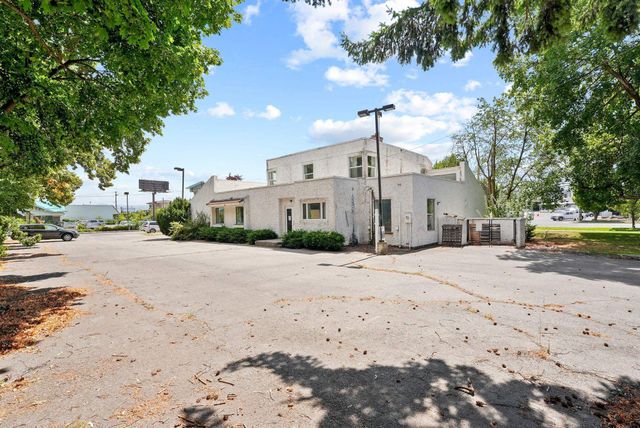9919 E Sprague Ave, Spokane Valley, WA 99206