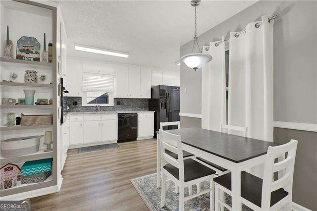 2111 Jade Drive, Canton, GA 30115