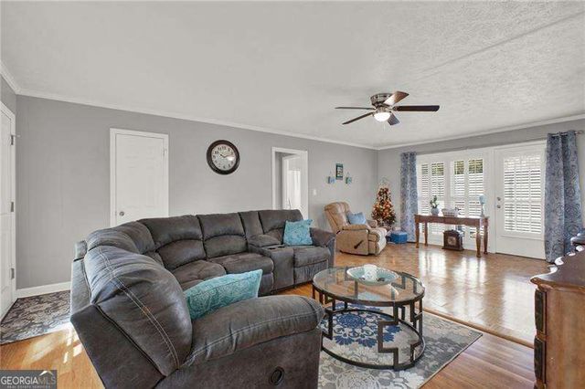 2111 Jade Drive, Canton, GA 30115