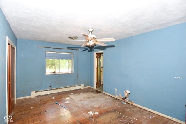 5515 Woodside Drive, Indianapolis, IN 46228