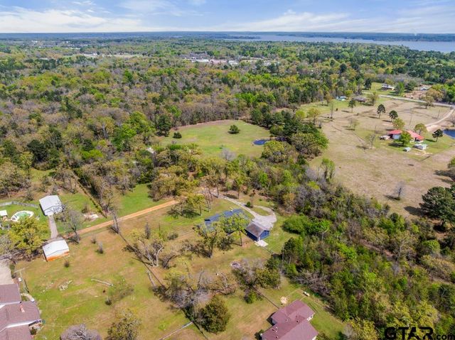 1887 Shiloh Estates Rd, Chandler, TX 75758