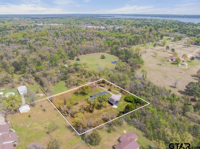 1887 Shiloh Estates Rd, Chandler, TX 75758