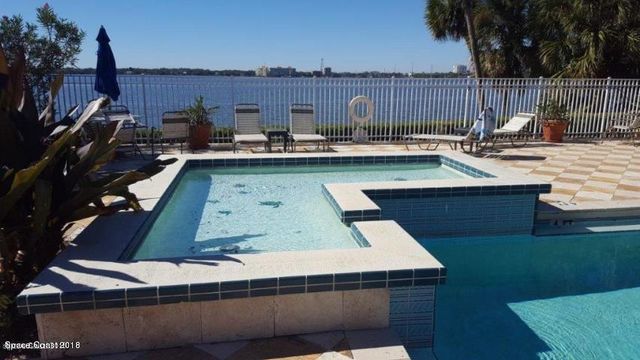 225 S Tropical Trail 423, Merritt Island, FL 32952