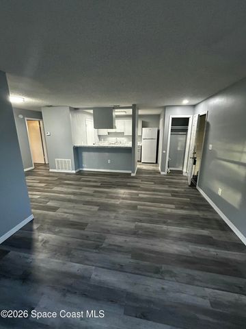 225 S Tropical Trail 423, Merritt Island, FL 32952