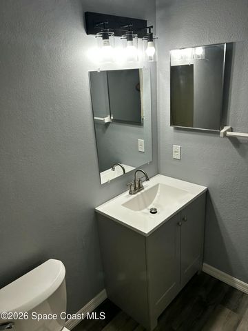 225 S Tropical Trail 423, Merritt Island, FL 32952