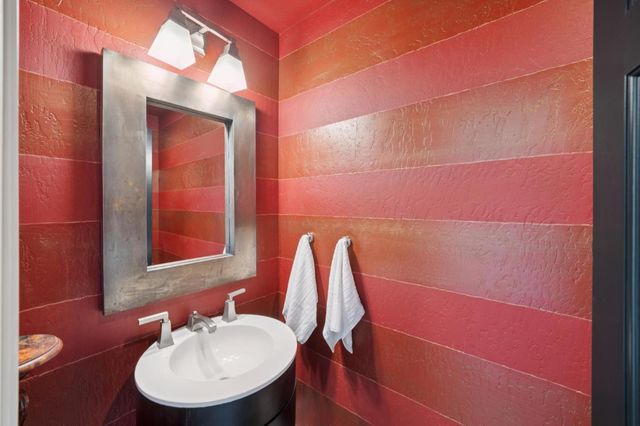 14990 Winchester Boulevard, Los Gatos, CA 95030