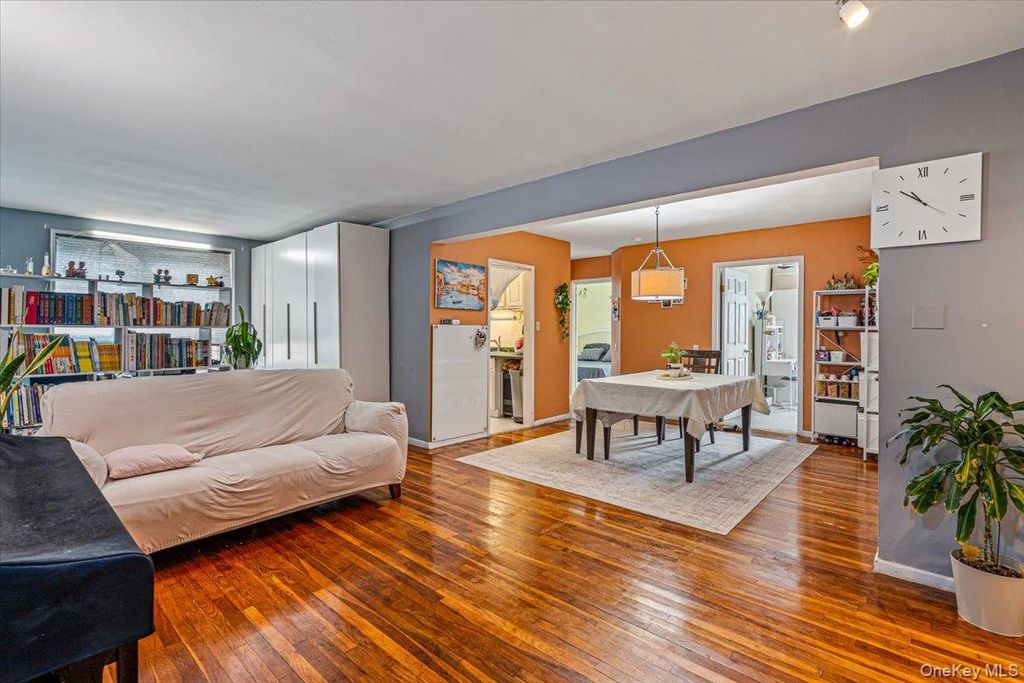 224-24 Union Street 4R, Bayside, NY 11364 — exterior