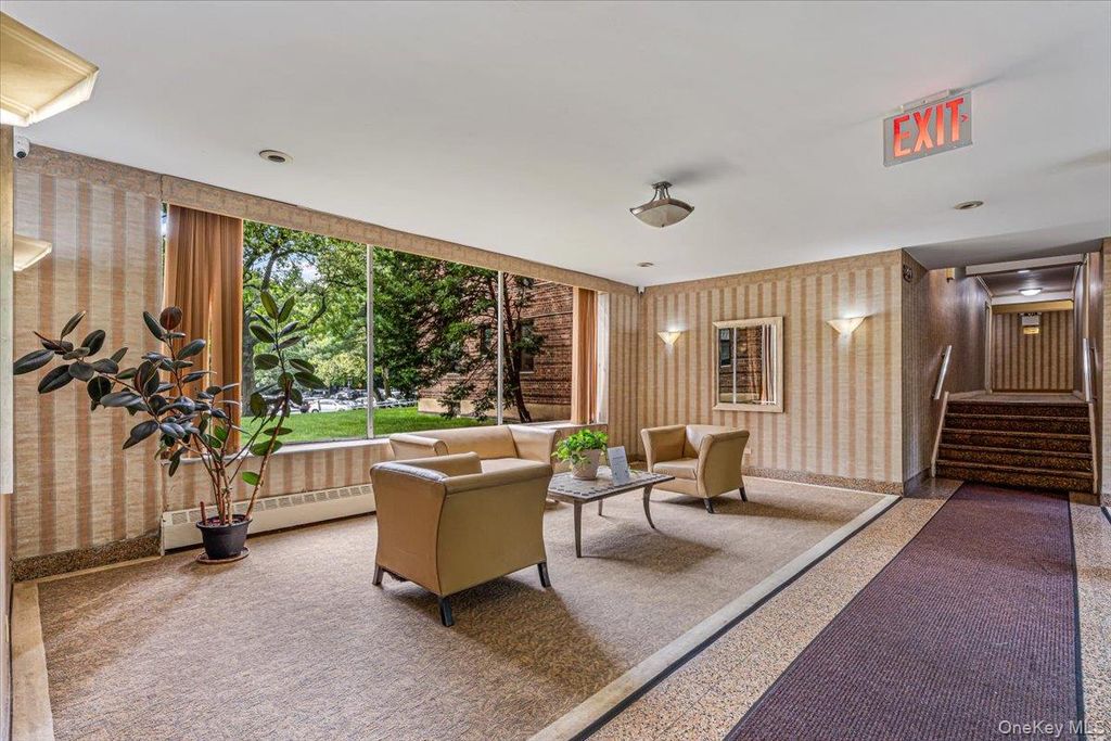 224-24 Union Street 4R, Bayside, NY 11364 — photo 3