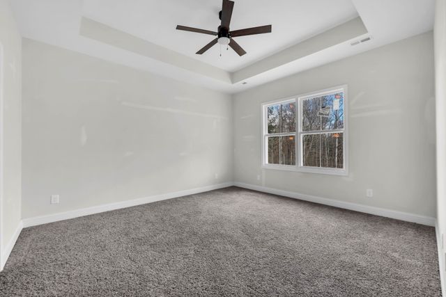 195 Leitrim Dr, Clarksville, TN 37042